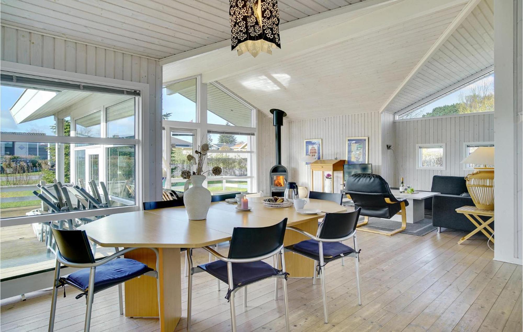 Awesome Home In Stroby With Wifi Εξωτερικό φωτογραφία